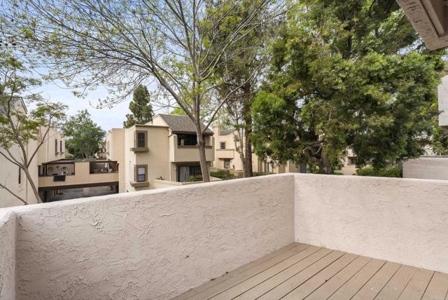 Detail Gallery Image 25 of 46 For 8448 via Sonoma #100,  La Jolla,  CA 92037 - 2 Beds | 1/1 Baths