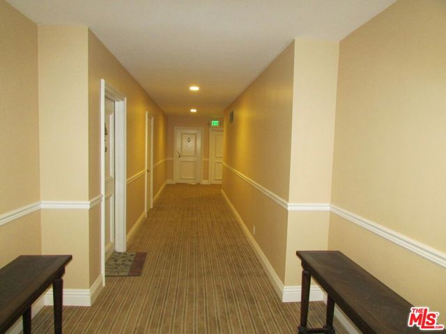 10645 Wilshire Boulevard, Los Angeles CA: https://media.crmls.org/mediaz/bbc365a3-7c16-4b1b-81b5-260c12b16602.jpg