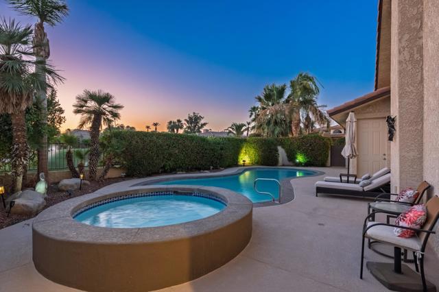 79505 Saint Margarets Bay, Bermuda Dunes CA: https://media.crmls.org/mediaz/bbc36844-307b-45a4-9205-b5423f38f2ed.jpg