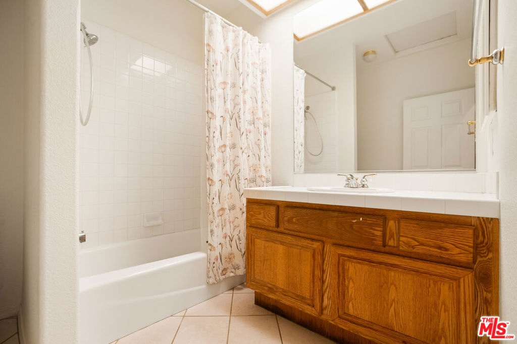 MLS #25589135 image #10