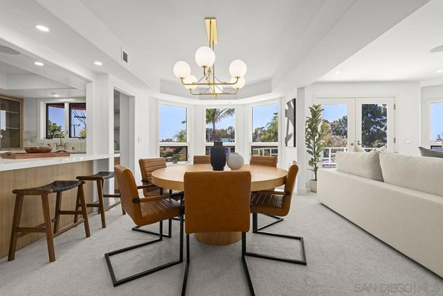 1099 1st St, Coronado CA: https://media.crmls.org/mediaz/bbc4d6d9-9f89-4530-86ba-58d51bfb01b7.jpg