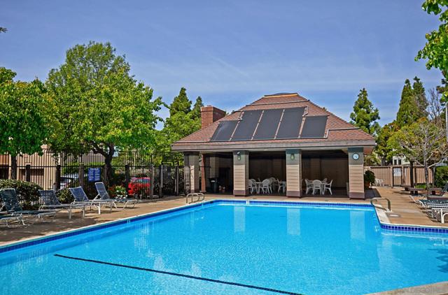 3205 Via Alicante, La Jolla CA: https://media.crmls.org/mediaz/bbc54e68-ed24-4b6c-a93a-fe7793635e1a.jpg