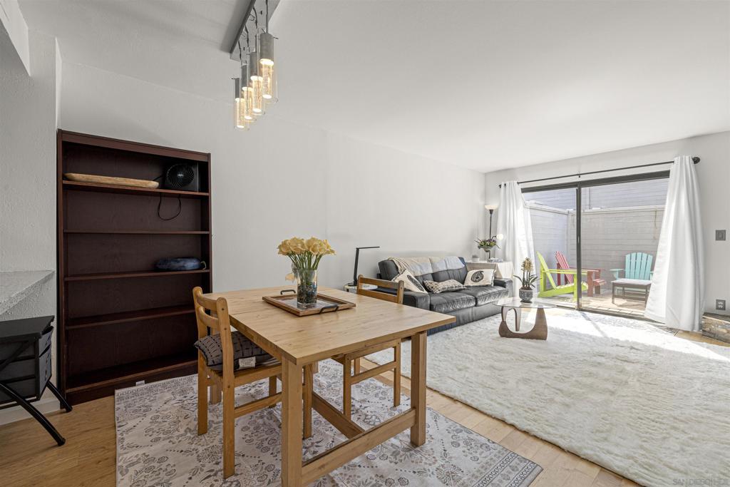 814 America Way - photo 3