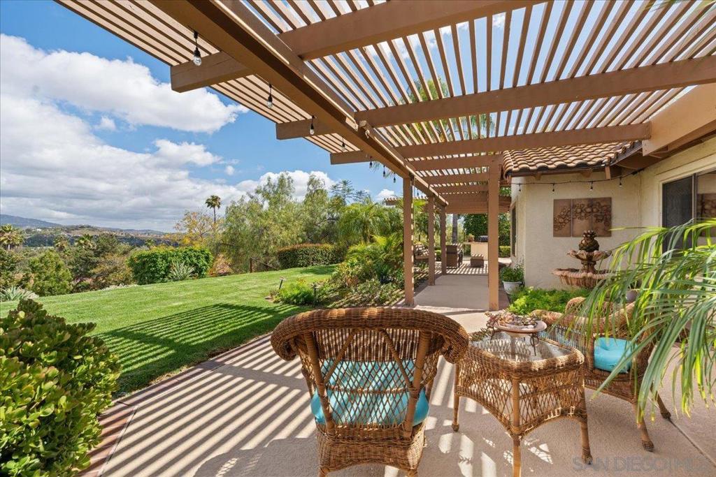 328 Montecito Gln - photo 12