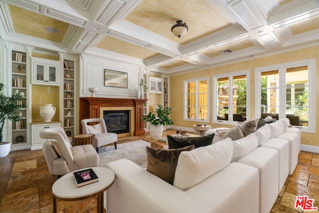 Image 10 of 38 For 919 Gretna Green Way