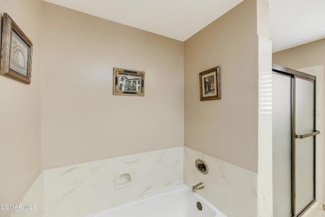 18128 Sandringham Court, Porter Ranch CA: https://media.crmls.org/mediaz/bbc70d9d-f723-4a37-8c05-8cd85627af5c.jpg
