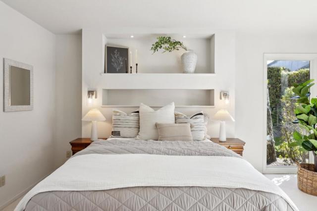 28064 Heron Court, Carmel CA: https://media.crmls.org/mediaz/bbc7a254-72da-4f22-9e66-317218de4e1c.jpg