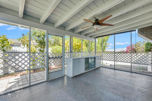 125 Pepper Road, Newbury Park CA: https://media.crmls.org/mediaz/bbc7b2e2-690d-44c2-a496-310a10da4b4f.jpg