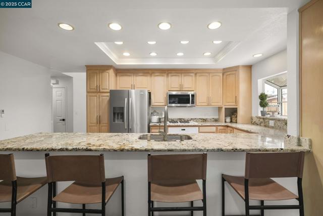 4513 Birch Bark Rd, Concord CA: https://media.crmls.org/mediaz/bbc7f2da-3d94-42d8-9a6c-e8b9b3c41b54.jpg