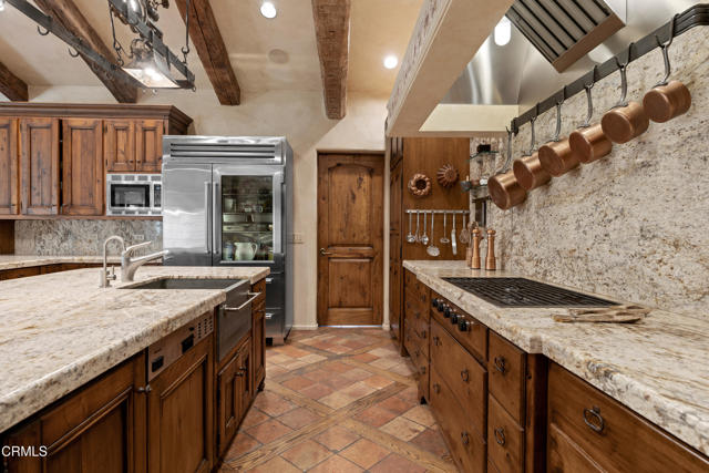 Detail Gallery Image 10 of 75 For 3325 Figueroa Mountain Rd, Los Olivos,  CA 93441 - 3 Beds | 3/2 Baths