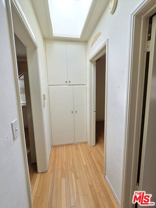 12846 Short Avenue, Los Angeles CA: https://media.crmls.org/mediaz/bbcb3ae8-f40b-4ae3-a1ab-d6e86b454357.jpg