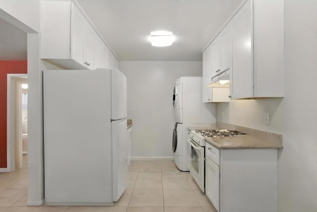 700 Mariposa Avenue, Mountain View CA: https://media.crmls.org/mediaz/bbcb8ba4-1ce1-403c-ba0d-30eb45677d65.jpg