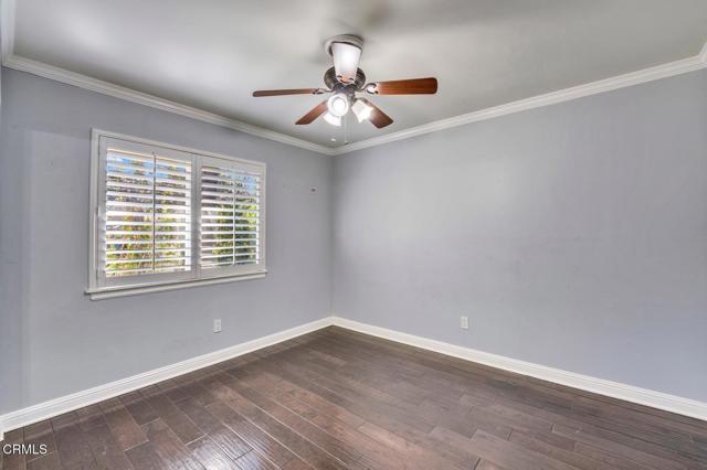 Detail Gallery Image 8 of 30 For 23363 Erwin St, Los Angeles,  CA 91367 - 4 Beds | 3 Baths