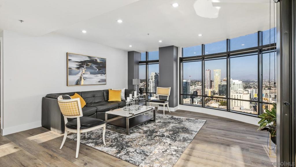 200 Harbor Dr - photo 12