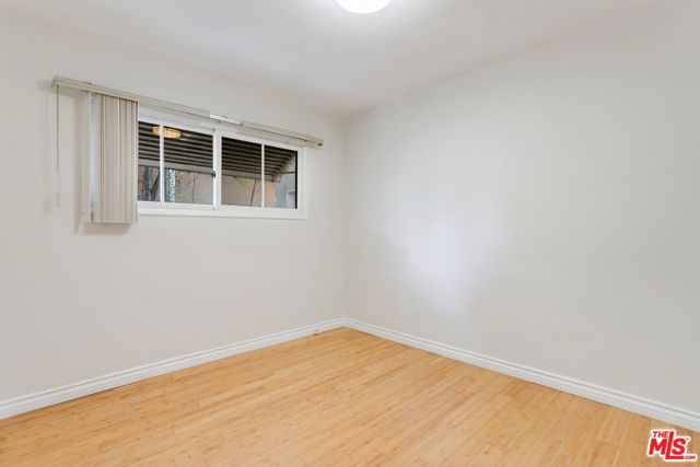 22616 Berdon Street, Woodland Hills CA: https://media.crmls.org/mediaz/bbce0158-37f2-435c-a617-268f4008eb89.jpg
