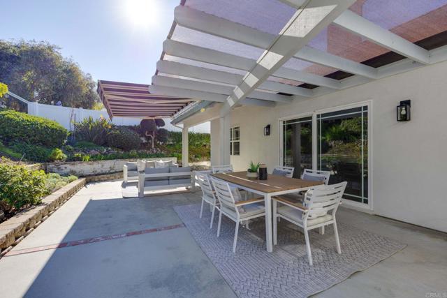 Detail Gallery Image 30 of 38 For 1911 La Subida Way, San Marcos,  CA 92078 - 3 Beds | 2 Baths