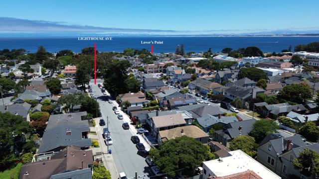 302 Park Street, Pacific Grove CA: https://media.crmls.org/mediaz/bbceab7f-7078-4a6f-af4a-e842af496a7a.jpg