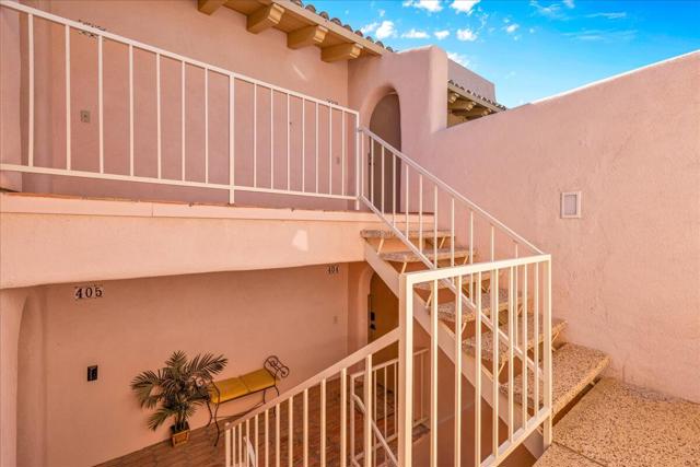 500 E Amado Road, Palm Springs CA: https://media.crmls.org/mediaz/bbd01a56-9ea2-47fc-a34f-9fd190124082.jpg