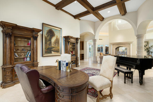 80614 Via Pessaro, La Quinta CA: https://media.crmls.org/mediaz/bbd1028b-7c01-4418-8124-7e7988e65761.jpg
