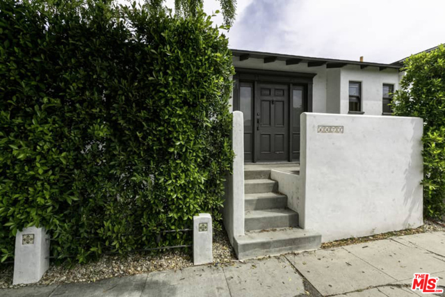 Image 2 for 8471 Waring Ave, Los Angeles, CA 90069