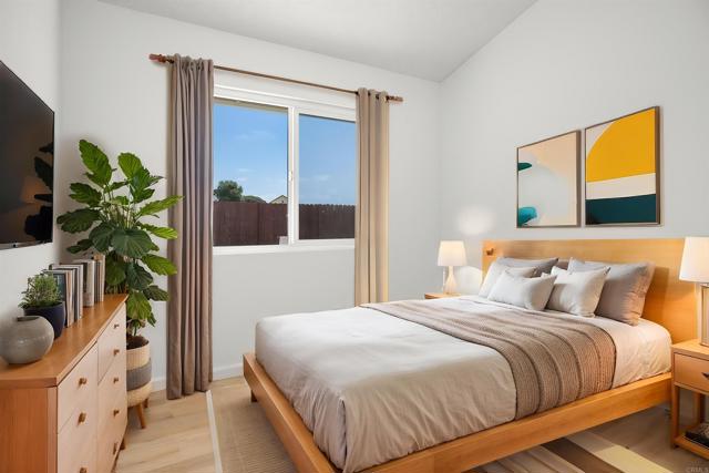 Detail Gallery Image 10 of 47 For 4888 Northerly St, Oceanside,  CA 92056 - 3 Beds | 2 Baths