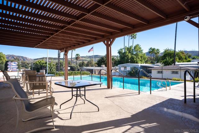 13490 Highway 8 Business, Lakeside CA: https://media.crmls.org/mediaz/bbd350e6-0c84-4e5b-b058-a3304e28904a.jpg