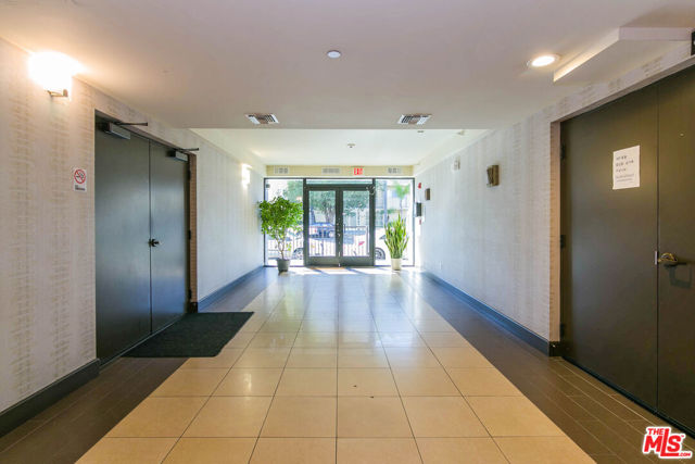 848 Irolo Street, Los Angeles CA: https://media.crmls.org/mediaz/bbd36019-92c9-4ff9-89c6-c715a85f9b1f.jpg