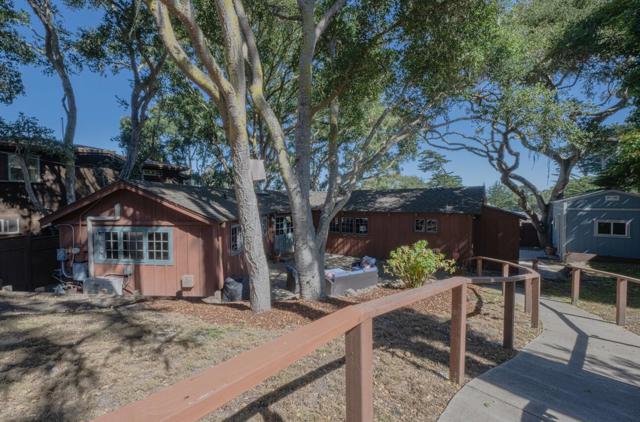 1034 Hillside Avenue, Pacific Grove CA: https://media.crmls.org/mediaz/bbd4898c-5013-42a0-9c73-88f67ad3d87c.jpg