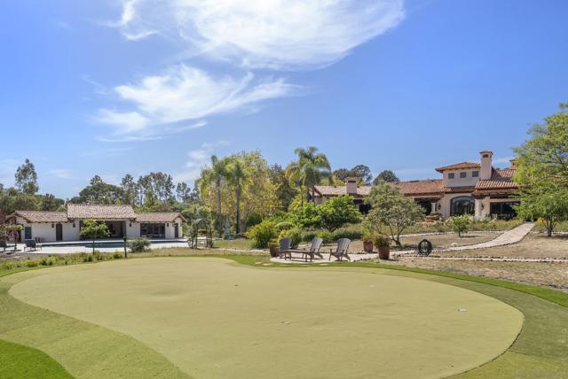 17535 Los Morros, Rancho Santa Fe CA: https://media.crmls.org/mediaz/bbd490cb-8edc-4fe4-9e18-8e6fac901869.jpg