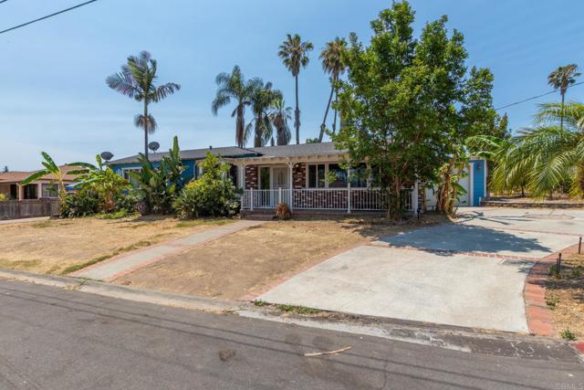7701 Marie Avenue, La Mesa CA: https://media.crmls.org/mediaz/bbd4c499-e831-43f0-82d4-d88220cbf676.jpg