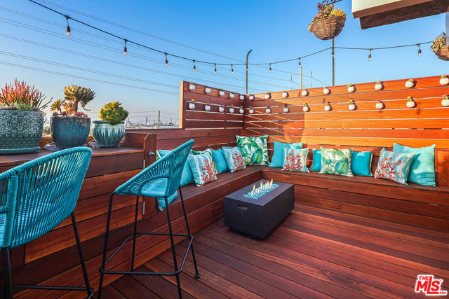 472 Rosecrans Avenue, Manhattan Beach, California 90266, 0 ,Residential Income,For Sale,Rosecrans,0,26830069