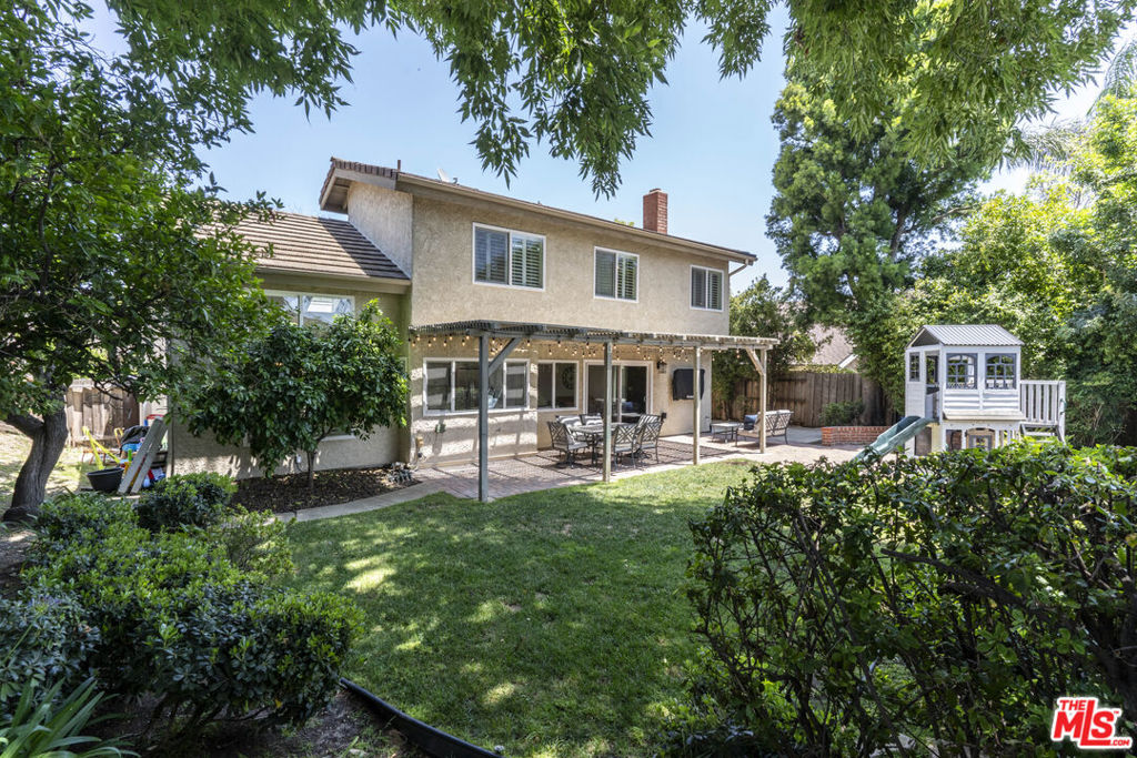 212 Cedar Heights Drive