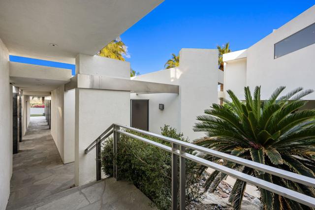 79235 Tom Fazio N Lane, La Quinta CA: https://media.crmls.org/mediaz/bbda04fc-b938-4d63-8151-12d97cbd0c46.jpg