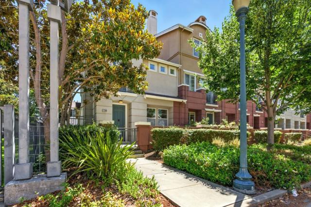728 City Walk Place, Hayward CA: https://media.crmls.org/mediaz/bbda605f-6de8-4736-bc7d-b355c40a7070.jpg
