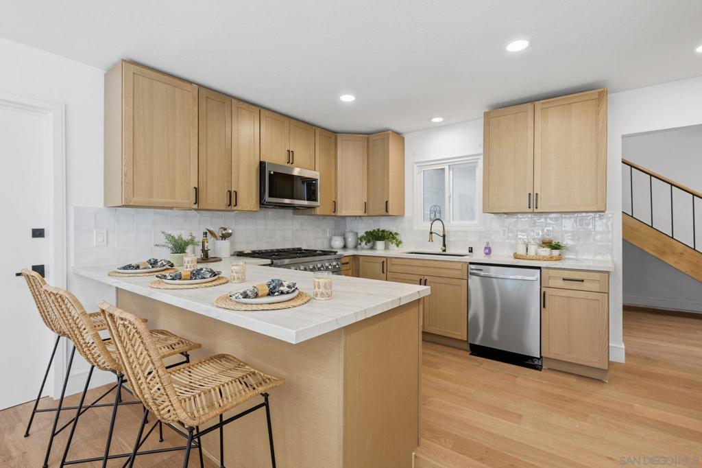 3855 Southview - photo 14