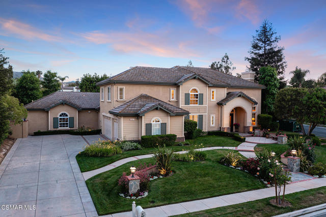 684 Noble Road, Simi Valley CA: https://media.crmls.org/mediaz/bbdbc852-49a5-43b4-8d6a-58a42b366ec5.jpg