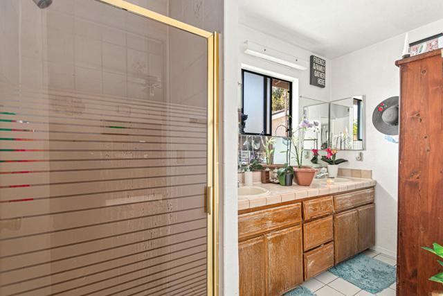 Detail Gallery Image 11 of 22 For 639 Starstone Dr, San Marcos,  CA 92078 - 3 Beds | 2 Baths