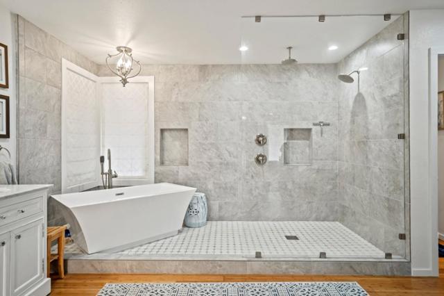 25750 Rio Vista Drive, Carmel CA: https://media.crmls.org/mediaz/bbdc6715-b7c8-4ba2-a3ef-dbd181675a99.jpg