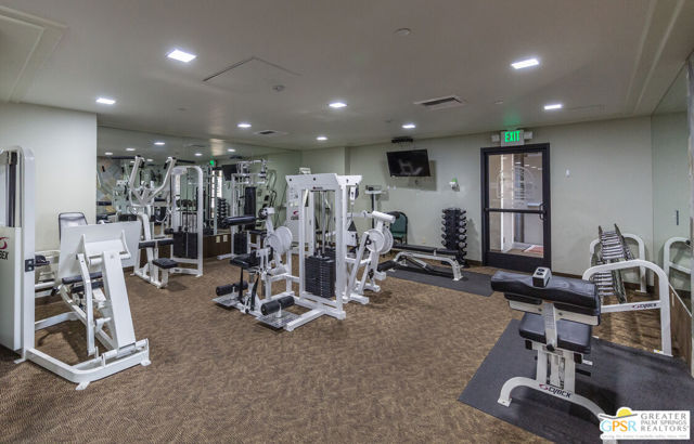 64670 Pinehurst Circle, Desert Hot Springs CA: https://media.crmls.org/mediaz/bbdd36f8-a162-4dc5-8646-ad2cfb9ba1ed.jpg