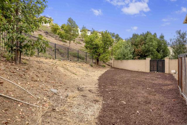702 COSTA DEL SUR, San Marcos CA: https://media.crmls.org/mediaz/bbdeb82c-2662-46b9-9c9a-92b16b3f1a83.jpg