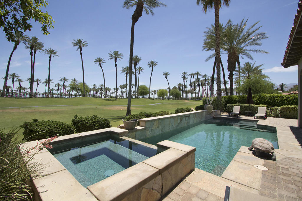 56588 S Palms Drive