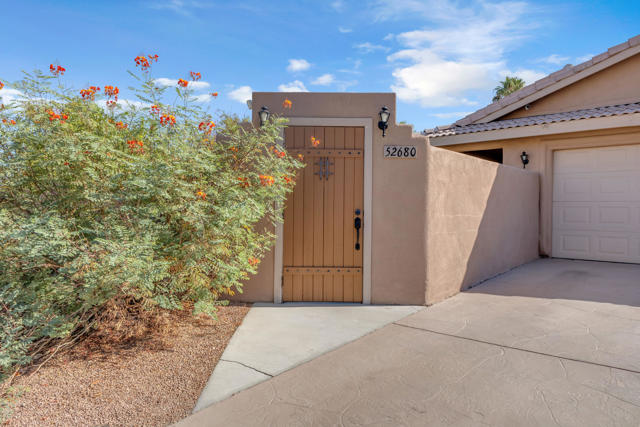 Image 3 of 64 For 52680 Avenida Martinez