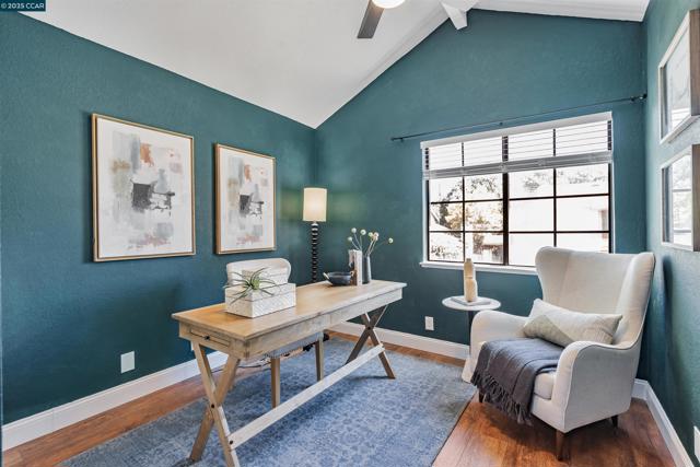 2329 Sweetwater Dr, Martinez CA: https://media.crmls.org/mediaz/bbe1f1f6-81f9-4c49-b2c2-2319674a9f6d.jpg