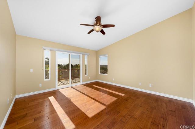 Detail Gallery Image 17 of 28 For 4175 Misty Ridge, San Diego,  CA 92130 - 4 Beds | 2/1 Baths