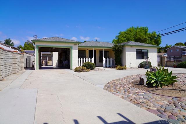5361 Central Ave, Bonita CA: https://media.crmls.org/mediaz/bbe1fbf6-0f63-4bd0-aba0-c8d786026423.jpg