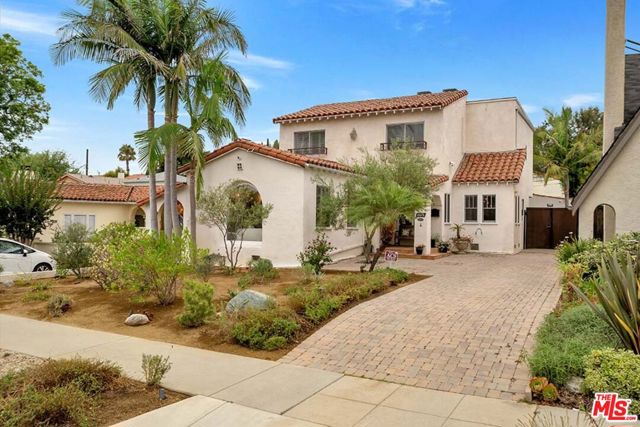 10615 Esther Avenue, Los Angeles CA: https://media.crmls.org/mediaz/bbe26a93-d40f-4bc2-95e5-07b8ed8913bc.jpg