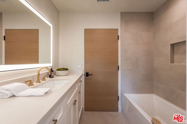 2419 Westridge Road, Los Angeles, California 90049, 5 Bedrooms Bedrooms, 0 ,4 BathroomsBathrooms,Single Family Residence,For Sale,Westridge,0,25614277