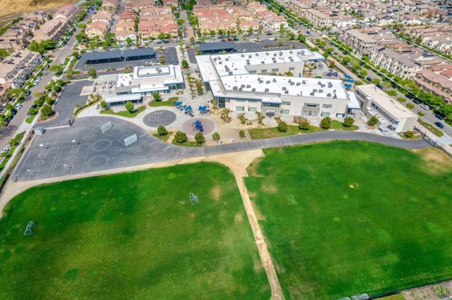 1665 Santa Alexia Avenue, Chula Vista CA: https://media.crmls.org/mediaz/bbe31381-0aec-4a0c-9b2c-c7fccad68ab6.jpg