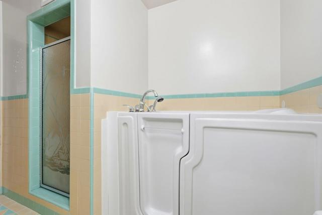 418 Sybil Avenue, San Leandro CA: https://media.crmls.org/mediaz/bbe56853-84d8-4e36-a246-10e002dd0f84.jpg