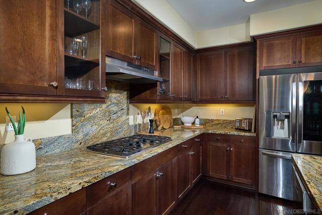 12647 Westly Ln, San Diego CA: https://media.crmls.org/mediaz/bbe73abe-93ac-46b7-9456-cbae2d929e4e.jpg